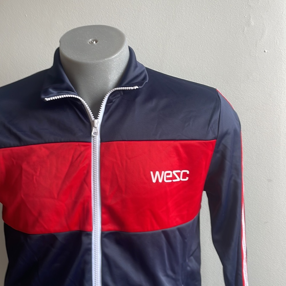 Wesc Zip Up Navy Blue Red Large .